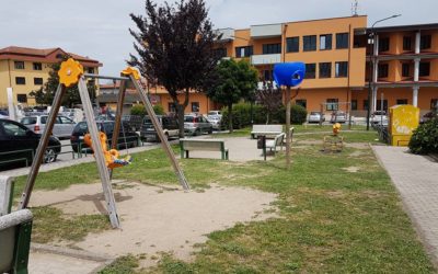 Il senso ‪morale‬ di una ‪società‬ si misura da ciò che fa per i suoi ‪‎bambini.