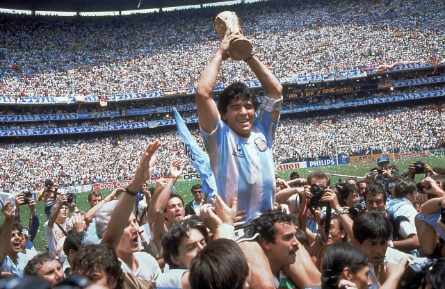 Feliz cumpleaños Diego Armando Maradona – VIDEO & APPROFONDIMENTO