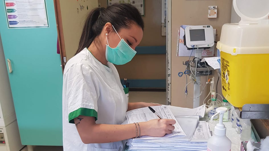 La storia di Carmela, giovane infermiera campana che, con coraggio, è rimasta in Lombardia a compiere il proprio dovere – INTERVISTA realizzata per stylise.it – FOTO